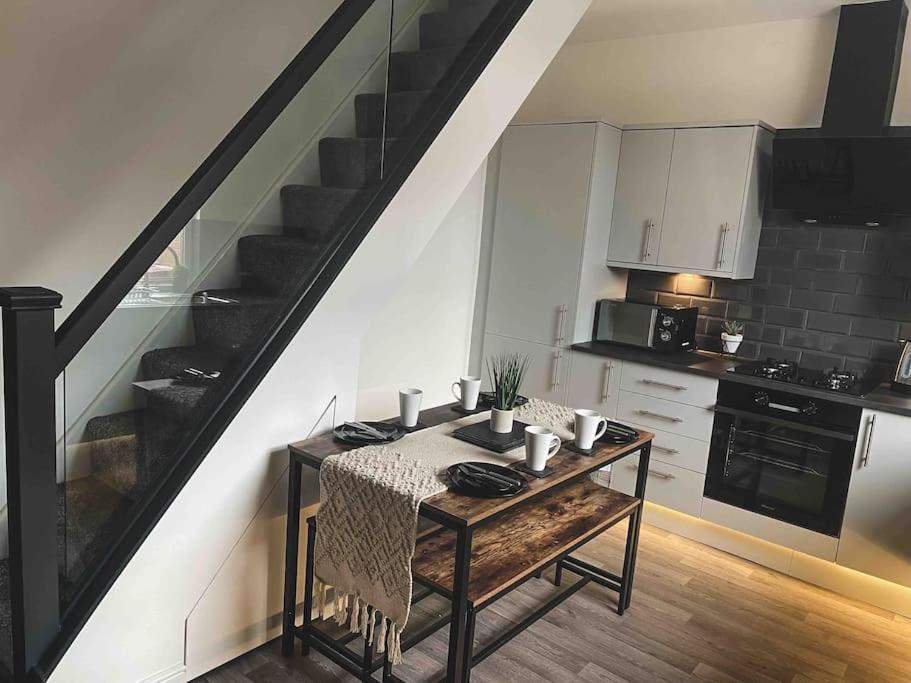 Comfortable Home In Bolton Farnworth 외부 사진