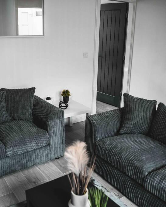 Comfortable Home In Bolton Farnworth 외부 사진